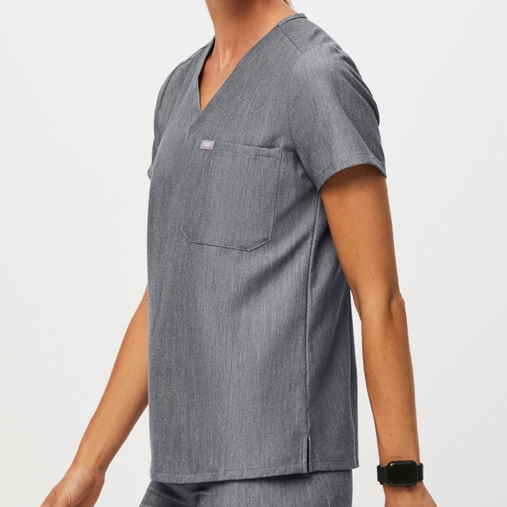 Figs Scrub Top